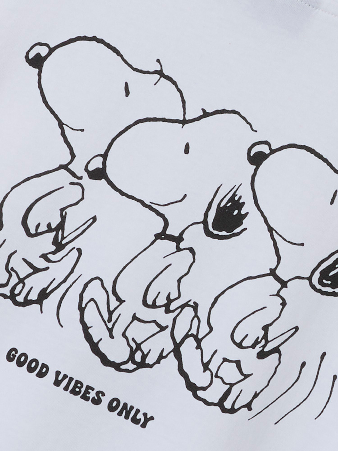 model_shot-front_full